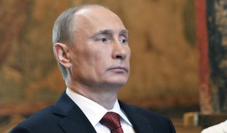Net binnen: Poetin gaat officieel de oorlog aan Oekraïne verklaren